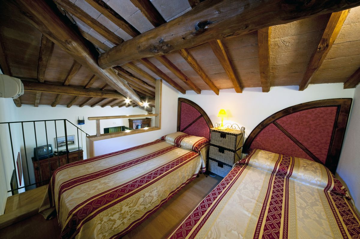 Apartament Jastrząb -  Dom wakacyjny San Gimignano 4
